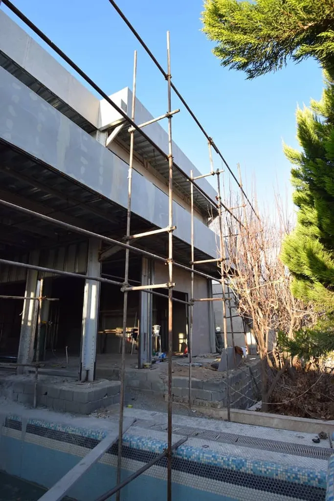 پانل سیمانی الیافی مسلح به مش فایبرگلاس در دوطرف